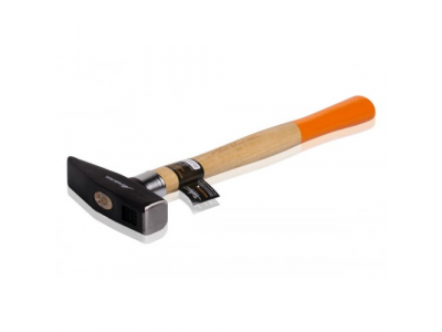 Молоток слесарный с деревянной рукояткой 500гр