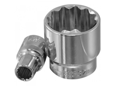 Головка торцевая 12 гранная 1/2"DR 17 мм., Ombra 112317