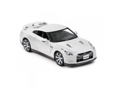 Модель автомобиля Nissan GT-R, White, артикул 999CMR35X0