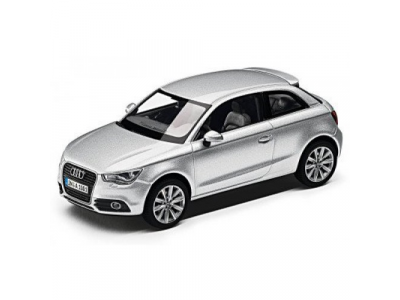 Модель автомобиля Audi A1 Ice Silver, Scale 1 43, артикул 5011001013